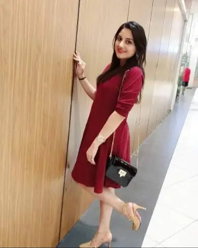 Am Pratiksha direct meet independent call girl service available incal outcall doorstep try